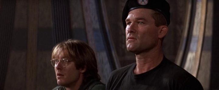 Kurt Russell voce di Elvis Presley in Forrest Gump, Stargate, 1994, Roland Emmerich, Kurt Russell, James Spader