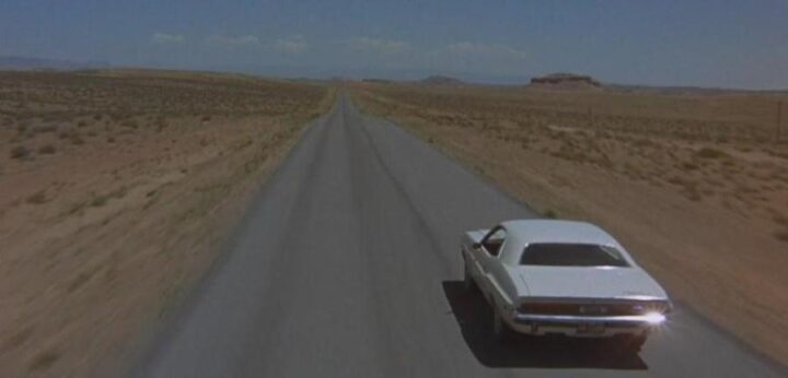 Punto zero - Vanishing Point di Richard C. Sarafian, scheda film, recensione, Barry Newman, Cleavon Little, Charlotte Rampling, citazioni, curiosità