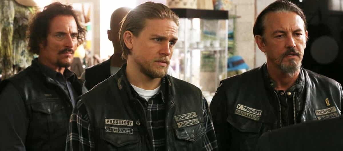 Dove sono ambientate le serie tv americane. Sons of Anarchy, S7, E12, Kim Coates, Tommy Flanagan, Charlie Hunnam