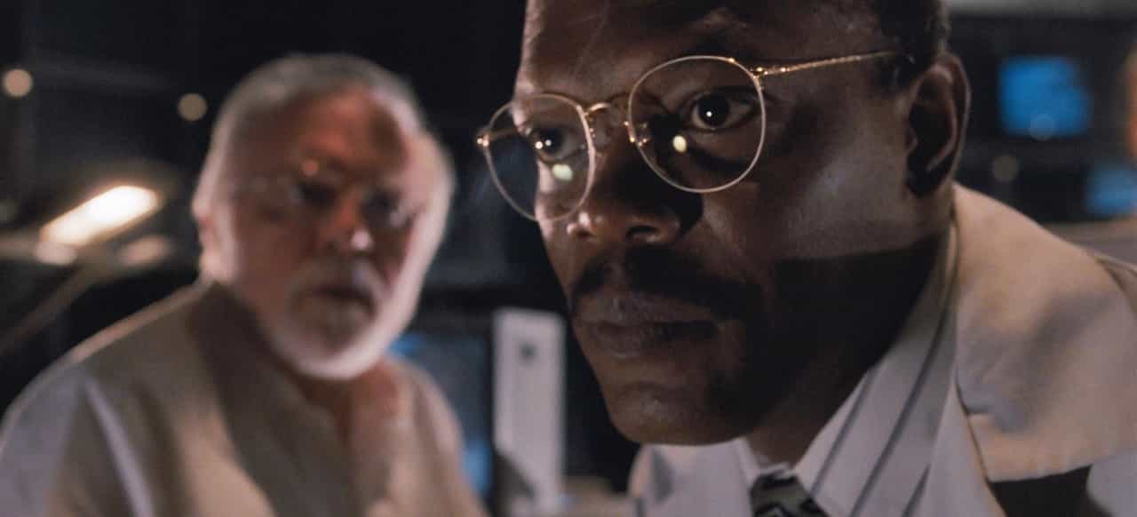 Jurassic Park, 1993, Steven Spielberg, Samuel L. Jackson, Ray Arnold, Richard Attenborough, John Hammond, occhiali