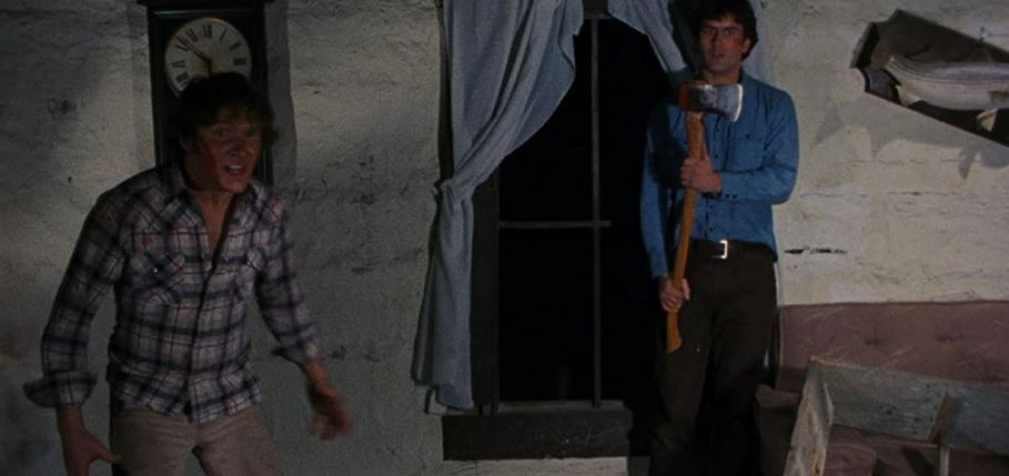 La casa (1981) di Sam Raimi con Bruce Campbell, Betsy Baker, Hal Del Rich, Ellen Sandweiss e Sarah York recensione ascia