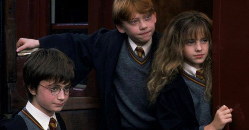 Harry Potter e la pietra filosofale citazioni e dialoghi di Chris Columbus con Daniel Radcliffe, Rupert Grint, Emma Watson, maghi