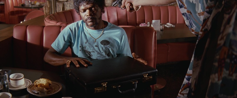 Pulp Fiction frasi, citazioni e dialoghi di Quentin Tarantino, Samuel L. Jackson, Jules Winnfield, valigetta nera