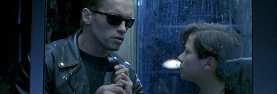 Terminator 2 - Il giorno del giudizio citazioni e dialoghi, di James Cameron, con Arnold Schwarzenegger e Edward Furlong, telefono