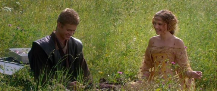 Star Wars Episodio II - L'attacco dei cloni citazioni e dialoghi di George Lucas, con Hayden Christensen, Natalie Portman, Anakin Skywalker, Padmé Amidala, prato Naboo