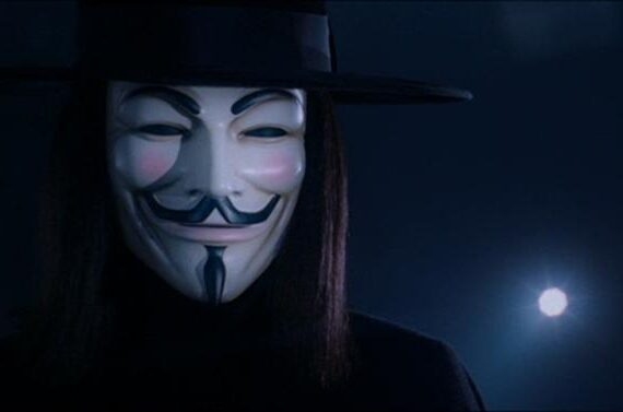 V per Vendetta, scheda film sceneggiato dai fratelli Wachowski