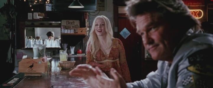 Grindhouse - A prova di morte, 2007, Quentin Tarantino, Rose McGowan, Kurt Russell, bar