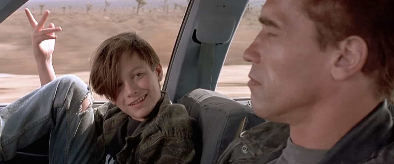 L'esordio di Edward Furlong in Terminator 2. Terminator 2 - Il giorno del giudizio, Arnold Schwarzenegger, Edward Furlong, John Connor