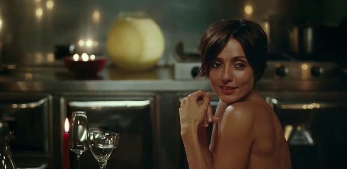 Ambra Angiolini nuda al cinema